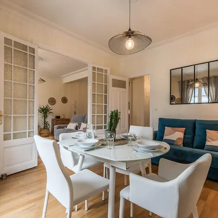 Les Glieres 24 Pers Apartment